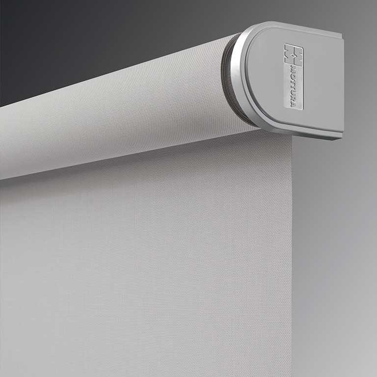 ستارة رول بتصميم أنيق وجودة عالية من تنفيذ شركة خليجي رول للديكور في الرياض